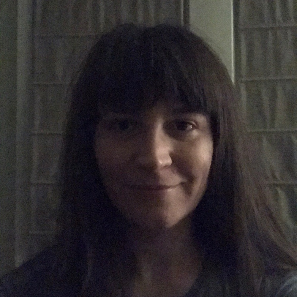 Meet your Posher, Holly